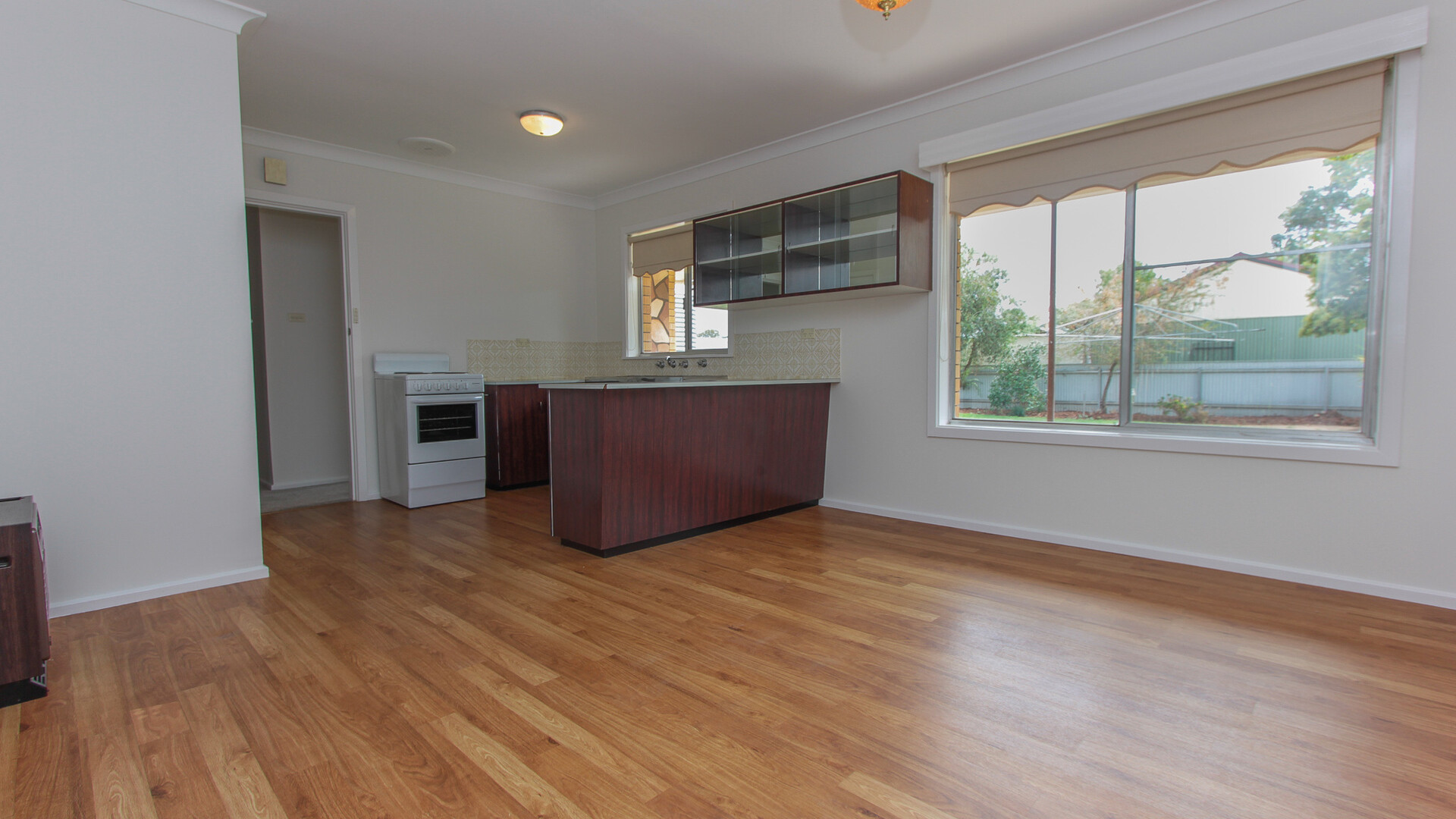 3 Victoria Avenue, Narrandera NSW 2700 - photo 5
