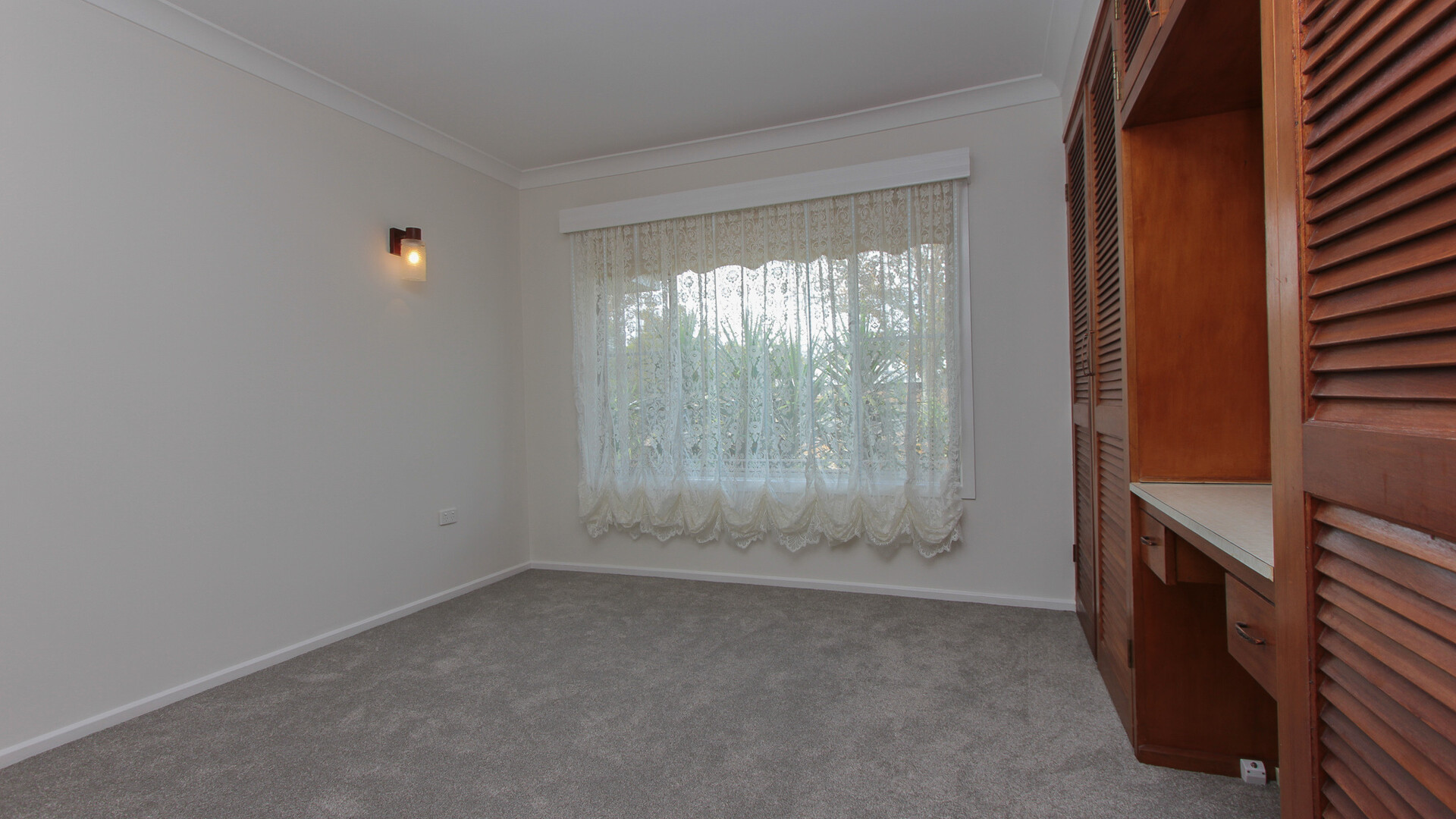 3 Victoria Avenue, Narrandera NSW 2700 - photo 8