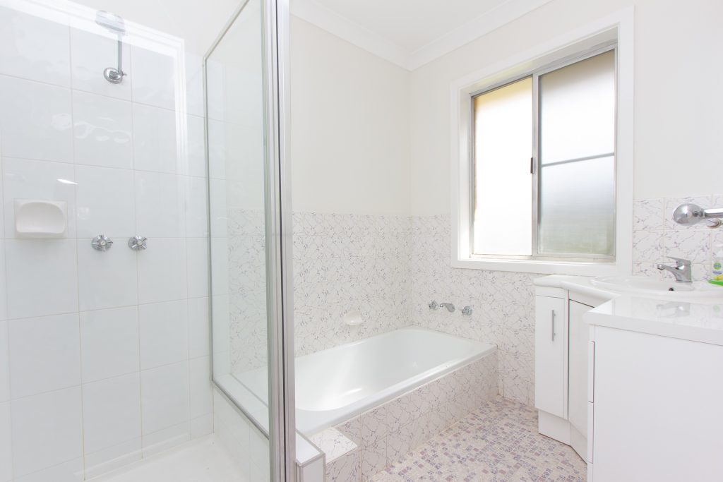 3 Victoria Avenue, Narrandera NSW 2700 - photo 9