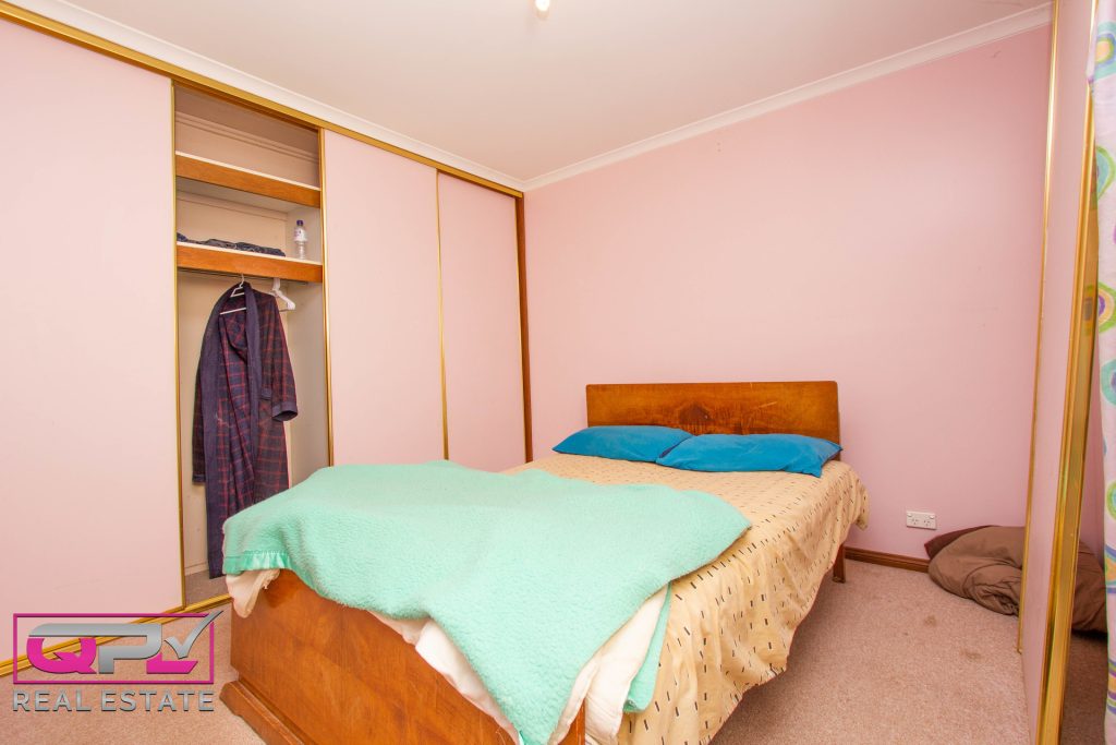 15 Ashton Street, Narrandera NSW 2700 - photo 5