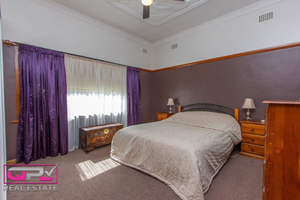 148 Larmer Street, Narrandera NSW 2700 - photo 6