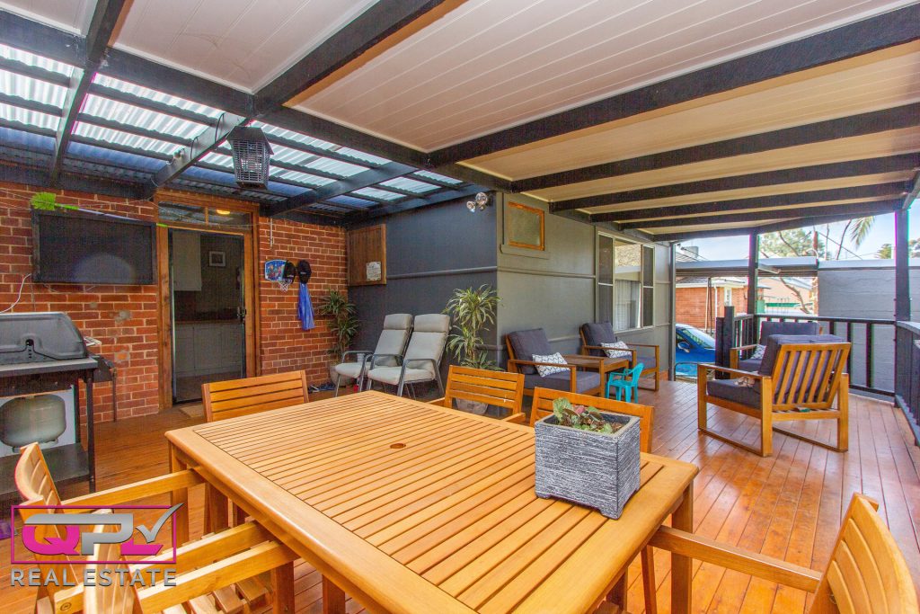 148 Larmer Street, Narrandera NSW 2700 - photo 10