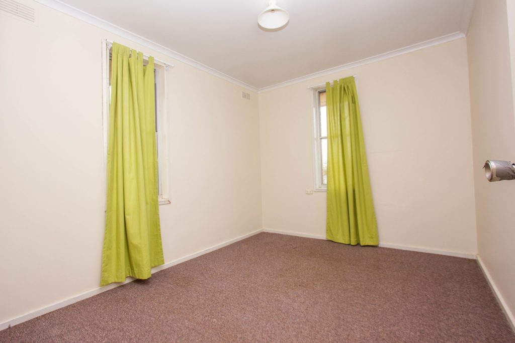 1 Ladyloch Crescent, Narrandera NSW 2700 - photo 5