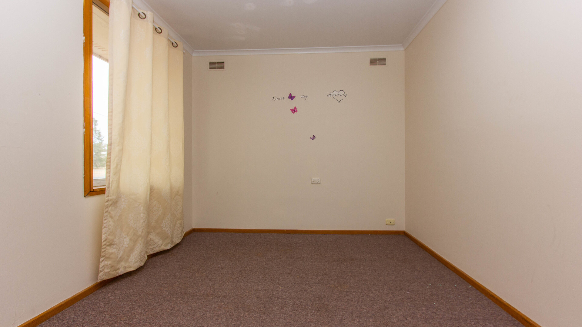 1 Ladyloch Crescent, Narrandera NSW 2700 - photo 7