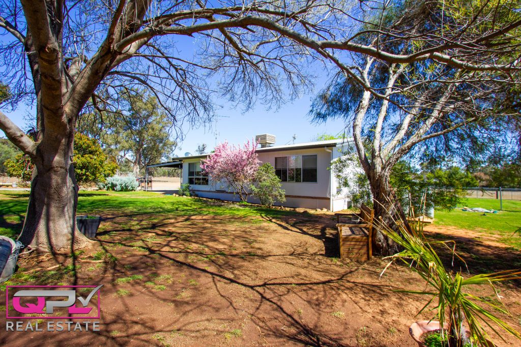 60 Old School Road, Narrandera NSW 2700 - McGrath Riverina