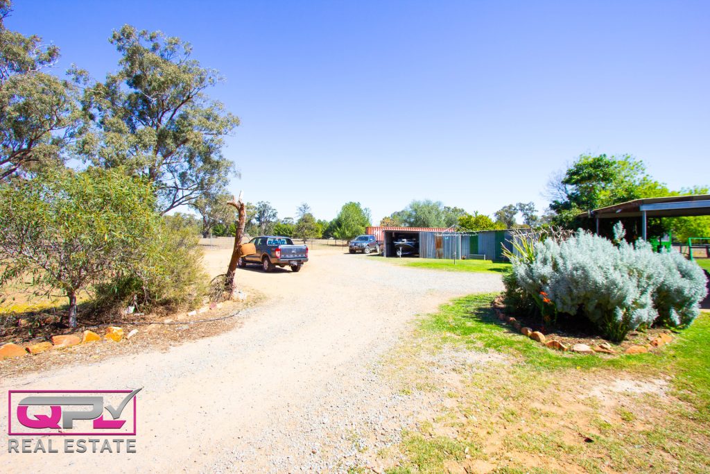 60 Old School Road, Narrandera NSW 2700 - photo 12