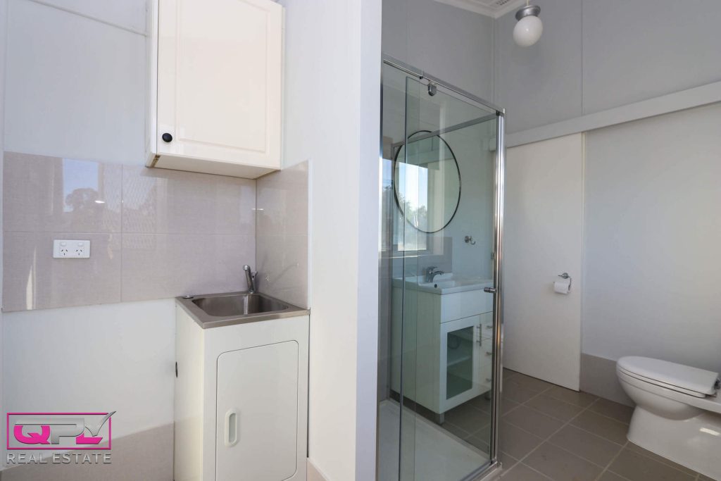 29 Queen Street, Barmedman NSW 2668 - photo 5