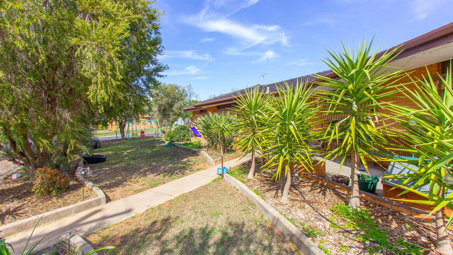 55 Dalgetty Street, Narrandera NSW 2700 - photo 11