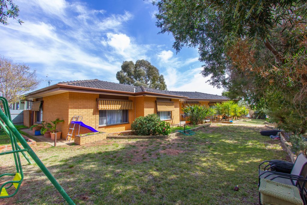 55 Dalgetty Street, Narrandera NSW 2700 - McGrath Riverina