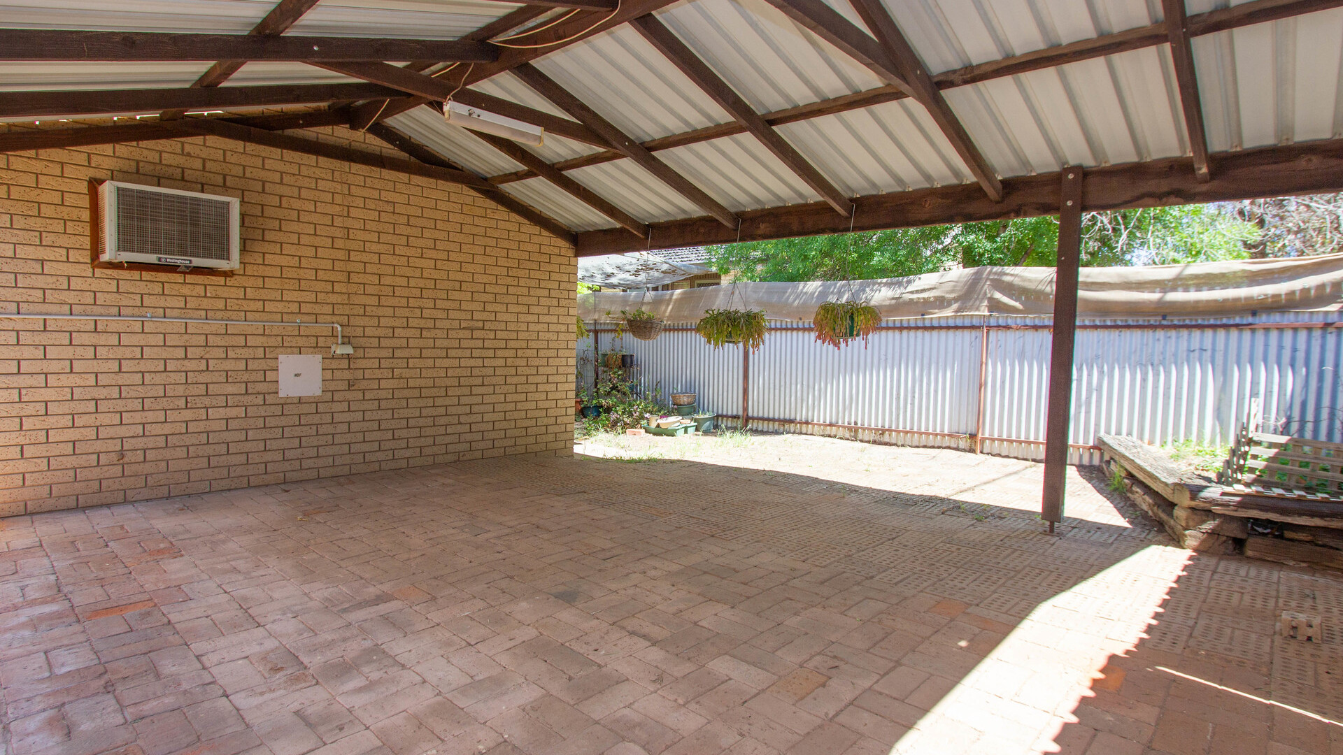22 Dundas Street, Narrandera NSW 2700 - photo 11