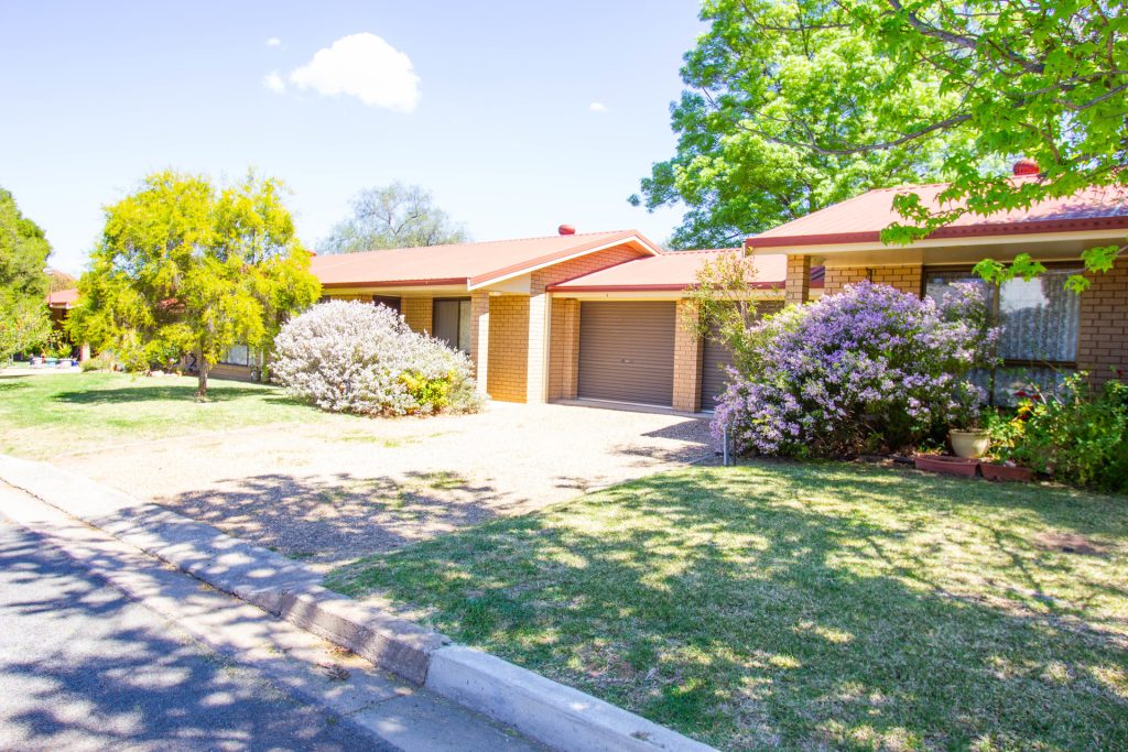 22 Dundas Street, Narrandera NSW 2700 - McGrath Riverina