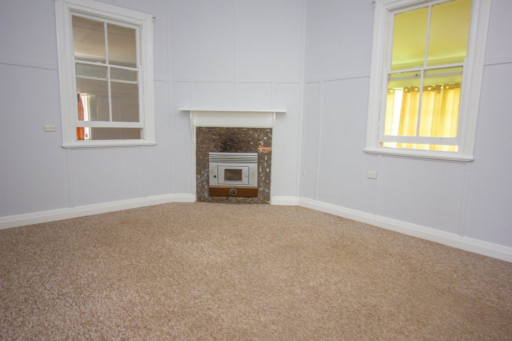 7 William Street, Narrandera NSW 2700 - photo 2