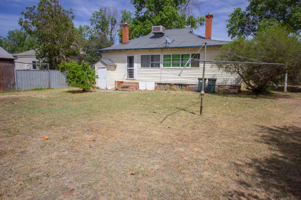7 William Street, Narrandera NSW 2700 - photo 11