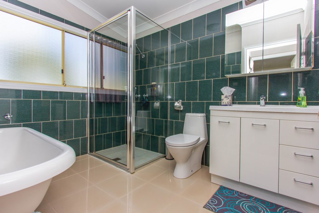 18 Frank Street, Narrandera NSW 2700 - photo 9
