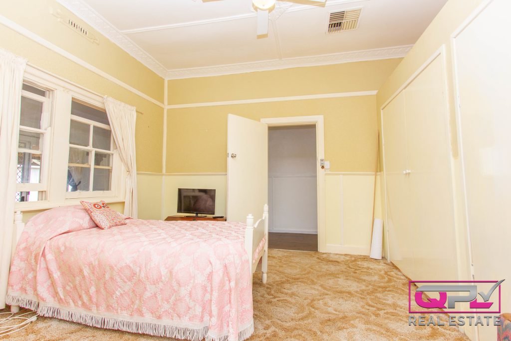 46 Dalgetty Street, Narrandera NSW 2700 - photo 5
