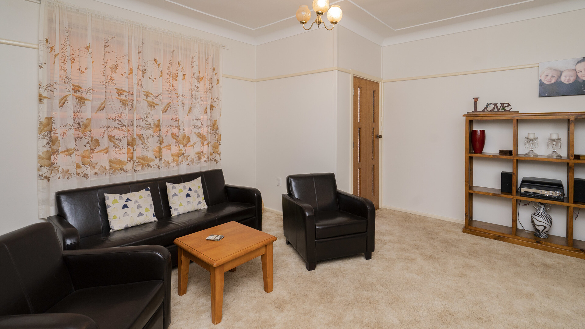 74 Victoria Avenue, Narrandera NSW 2700 - photo 11