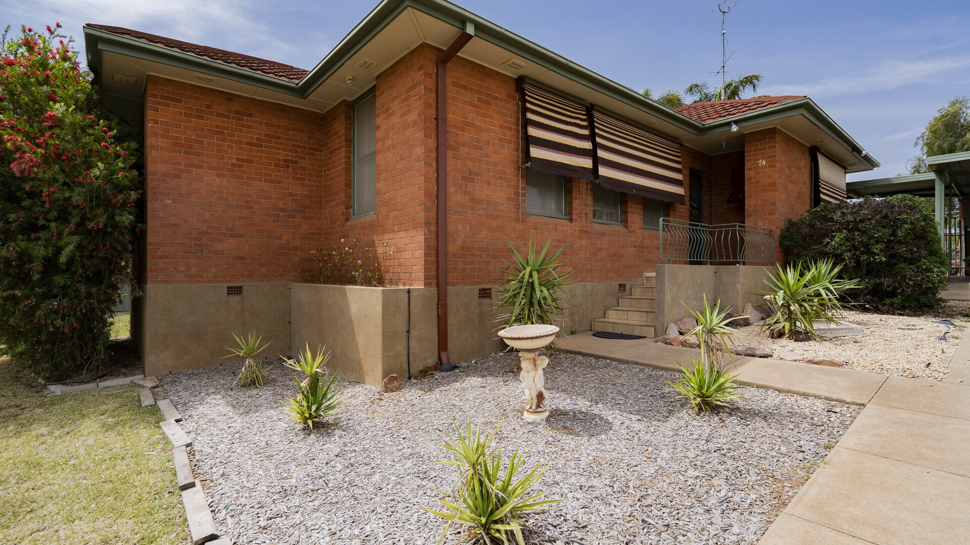 74 Victoria Avenue, Narrandera NSW 2700 - photo 20