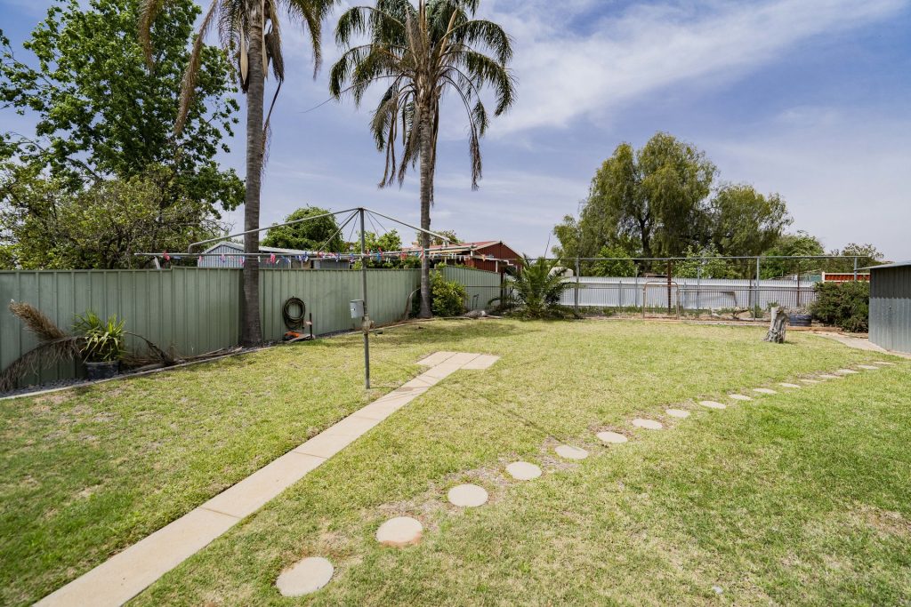 74 Victoria Avenue, Narrandera NSW 2700 - photo 24