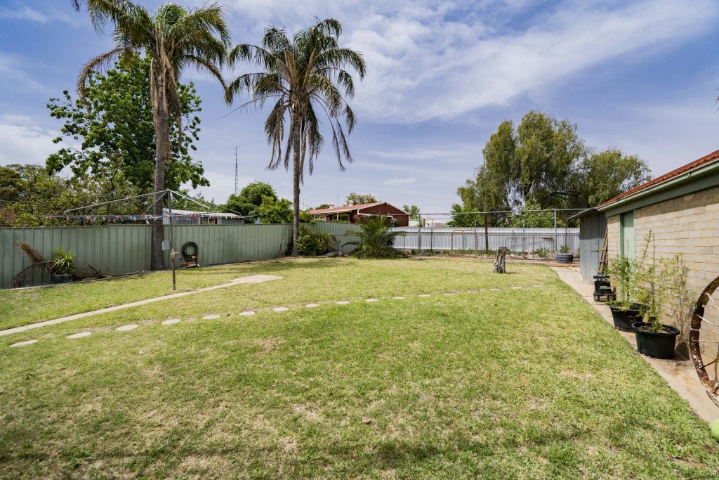 74 Victoria Avenue, Narrandera NSW 2700 - photo 26