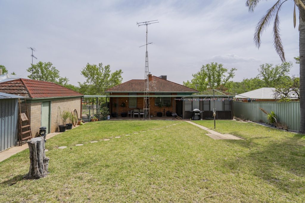 74 Victoria Avenue, Narrandera NSW 2700 - photo 27