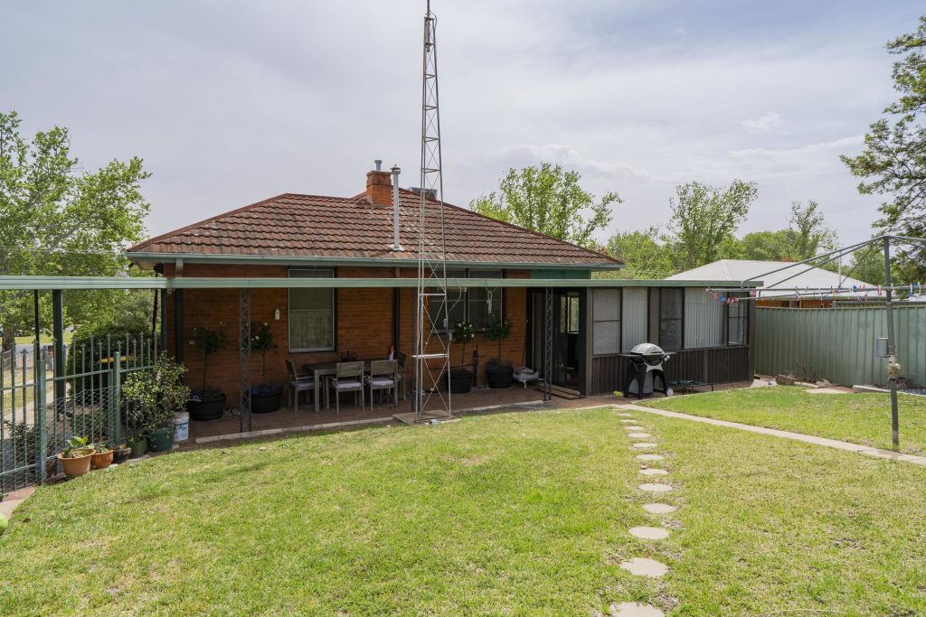 74 Victoria Avenue, Narrandera NSW 2700 - photo 30