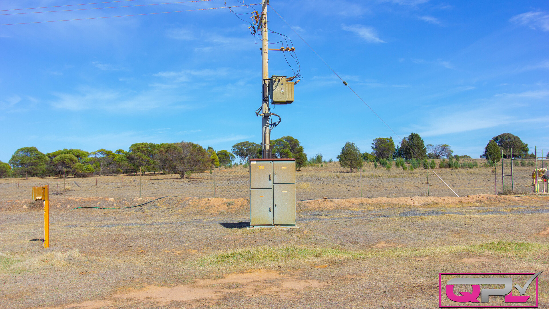 22 Paterson Place, Narrandera NSW 2700 - photo 5
