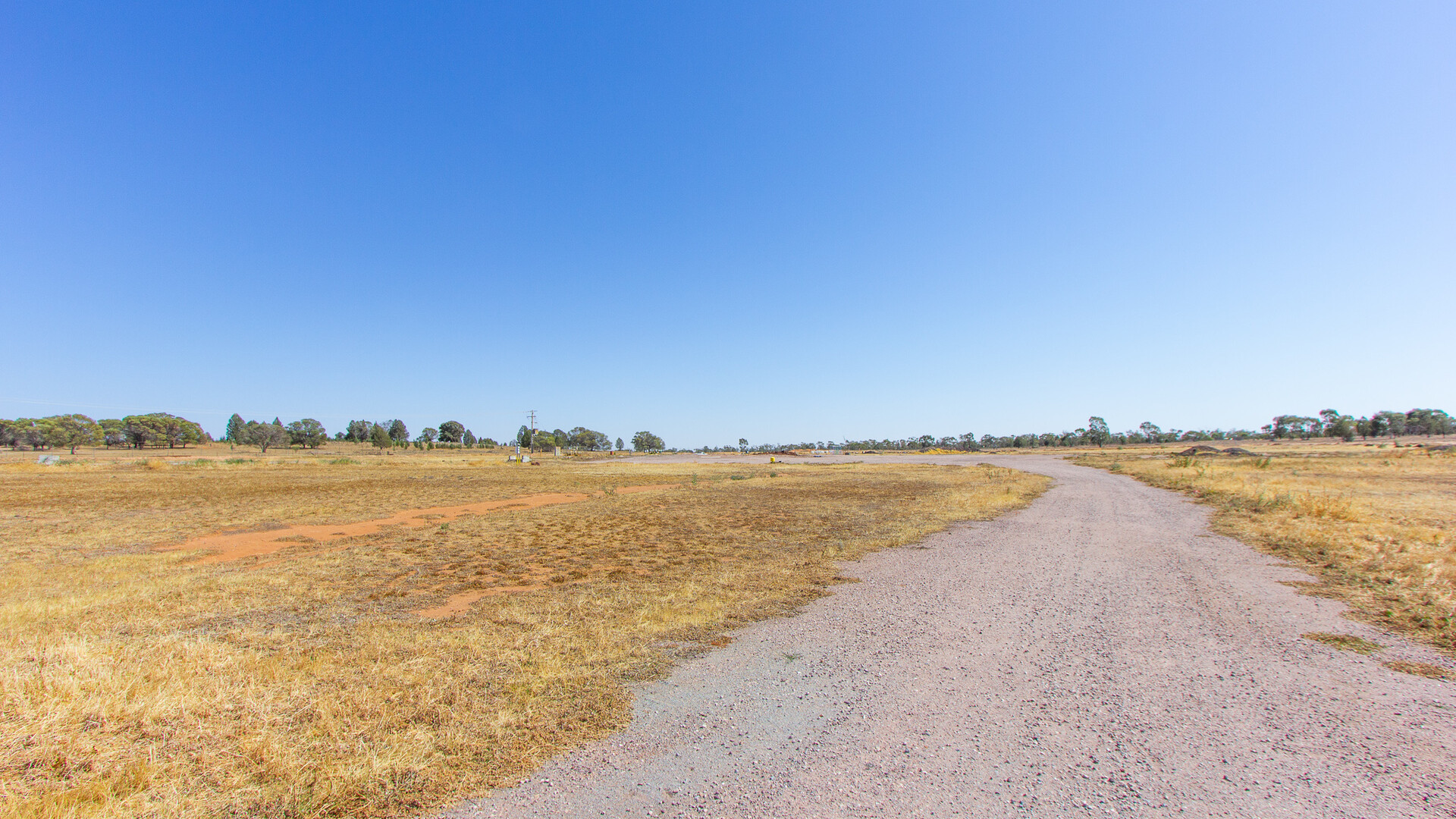 22 Paterson Place, Narrandera NSW 2700 - photo 9