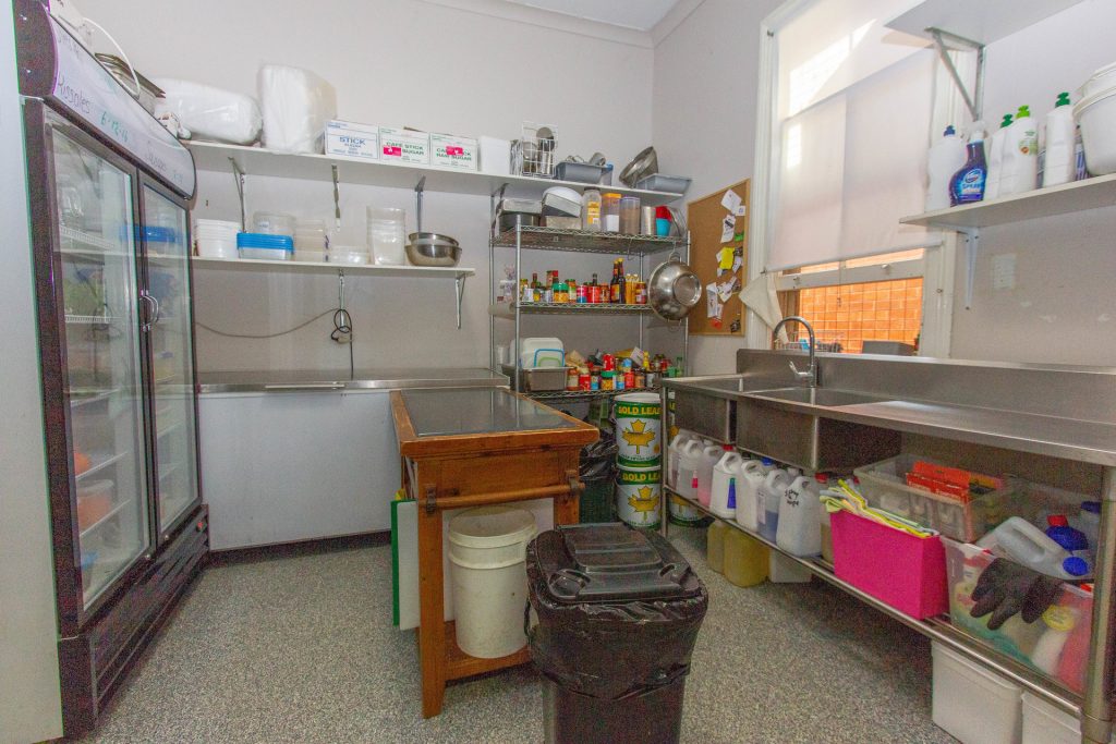 26 Bolton Street, Narrandera NSW 2700 - photo 9