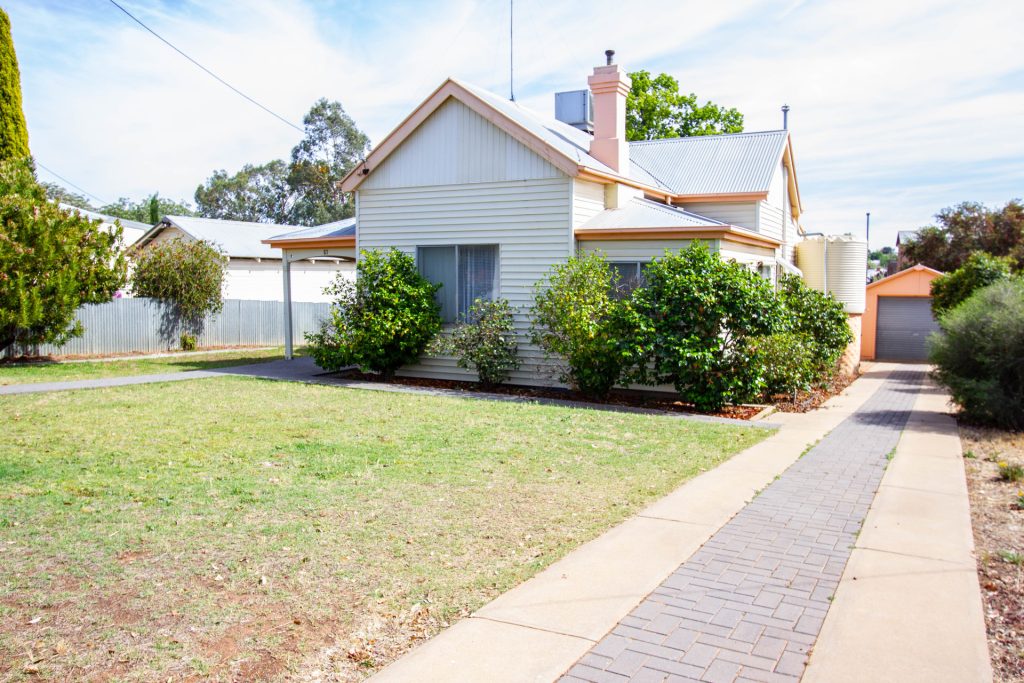 57 Audley Street, Narrandera NSW 2700 - photo 2