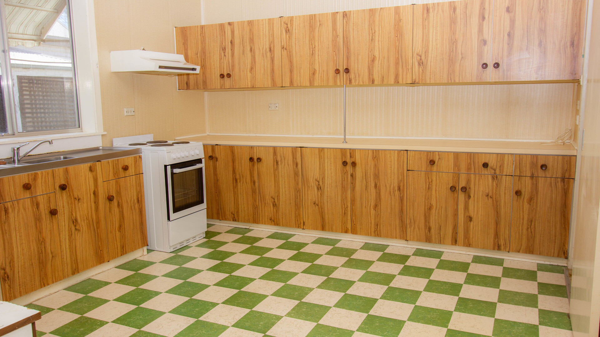 57 Audley Street, Narrandera NSW 2700 - photo 3