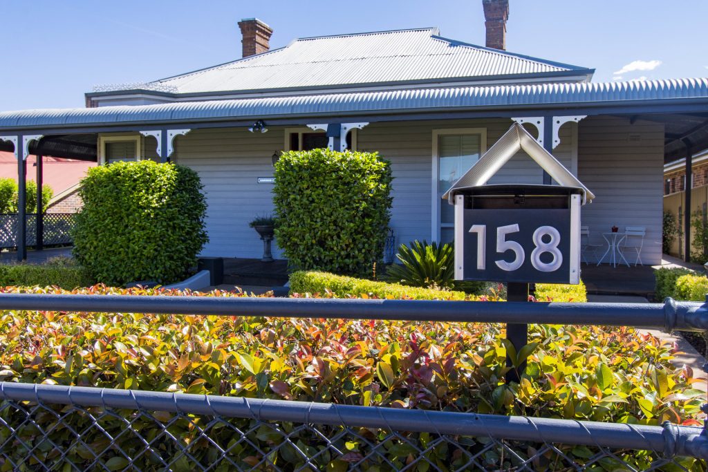 158 Deboos Street, Temora NSW 2666 - photo 20