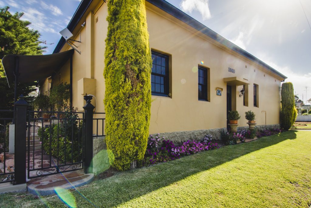 154 Larmer Street, Narrandera NSW 2700 - photo 2