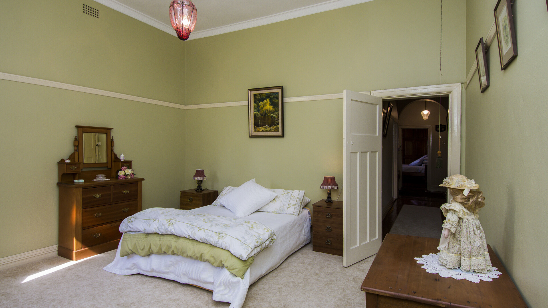 154 Larmer Street, Narrandera NSW 2700 - photo 15