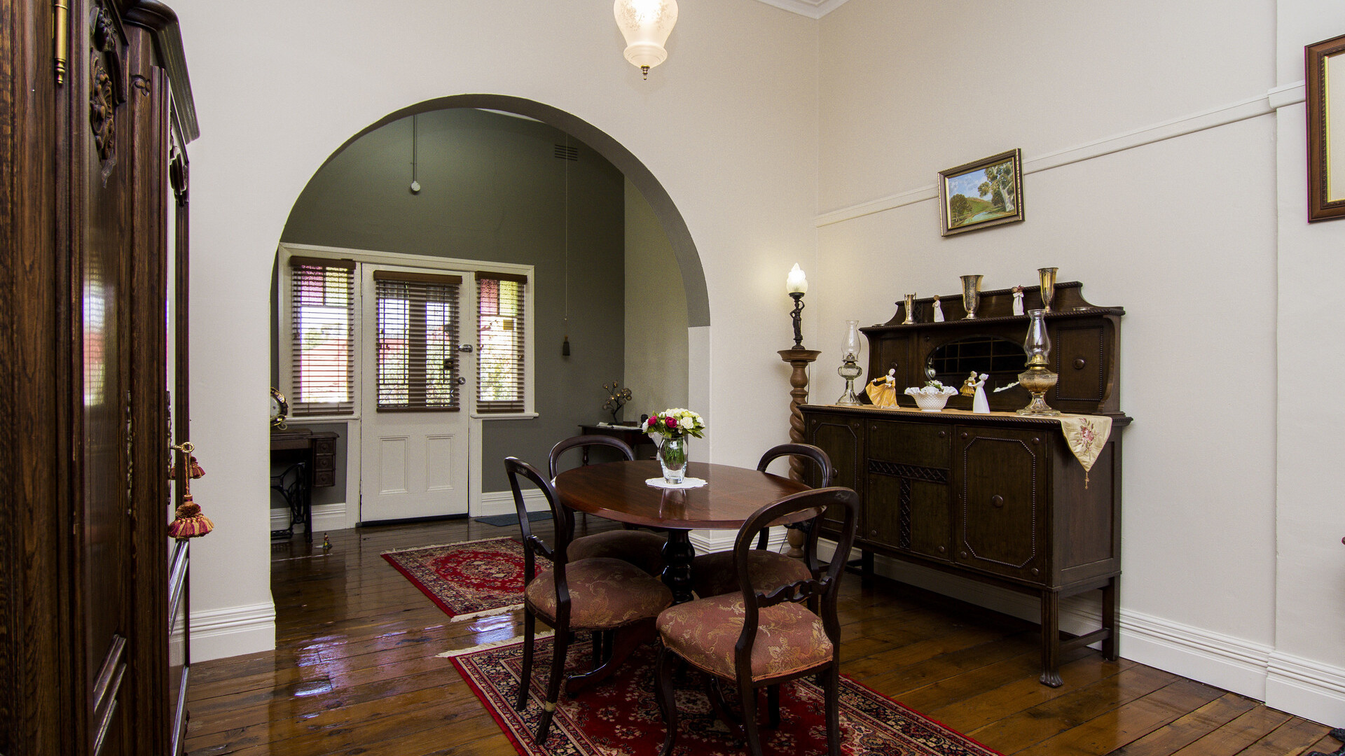 154 Larmer Street, Narrandera NSW 2700 - photo 6