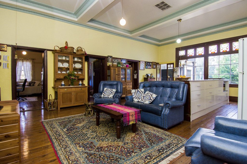 154 Larmer Street, Narrandera NSW 2700 - photo 10
