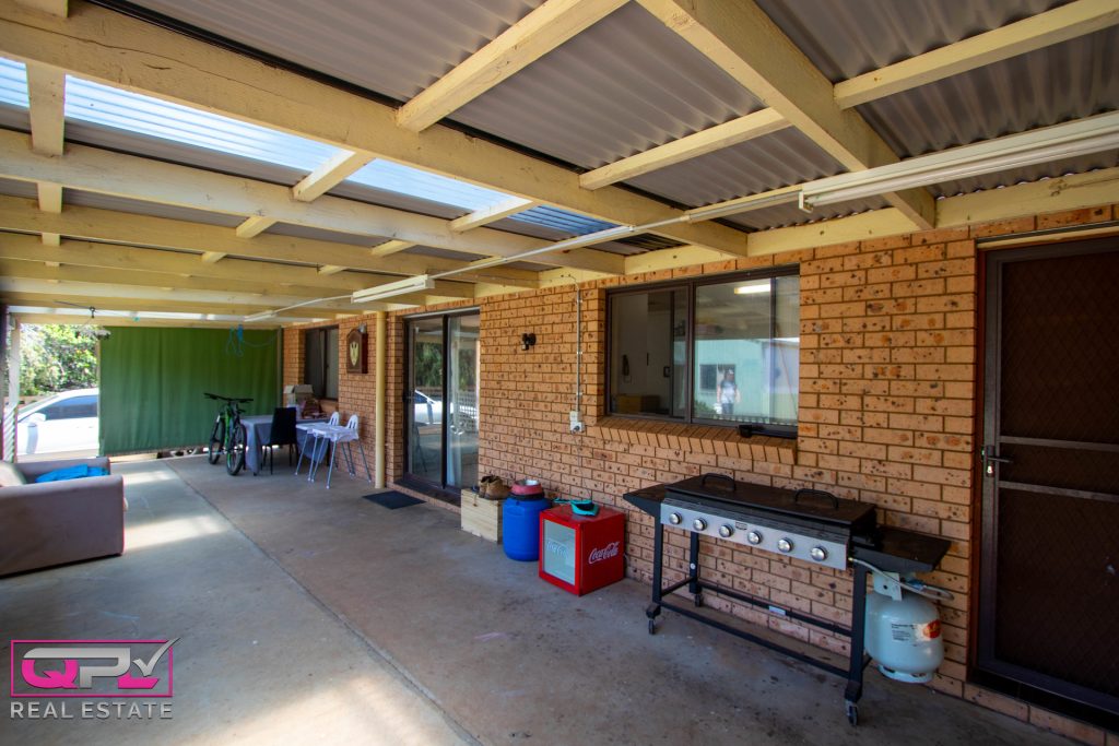 146 Kitchener Road, Temora NSW 2666 - photo 12