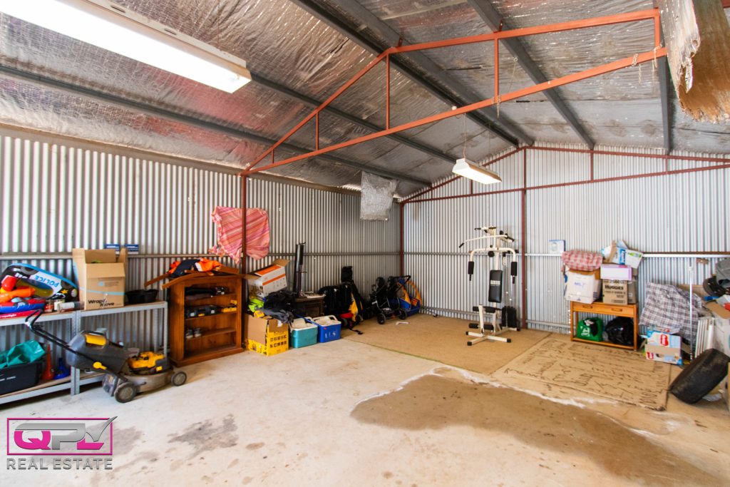 146 Kitchener Road, Temora NSW 2666 - photo 13
