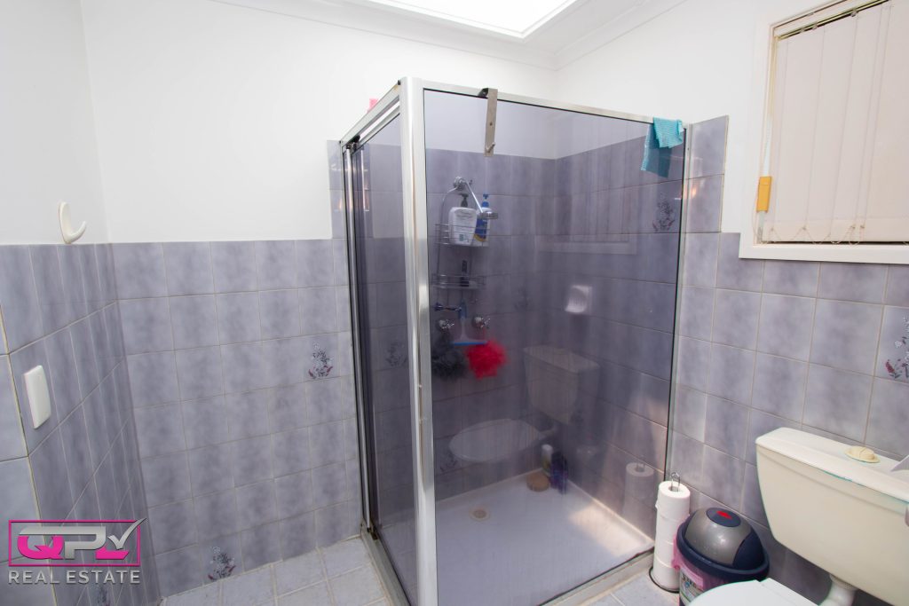146 Kitchener Road, Temora NSW 2666 - photo 7