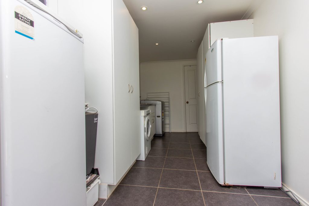 47 Elwin Street, Narrandera NSW 2700 - photo 12