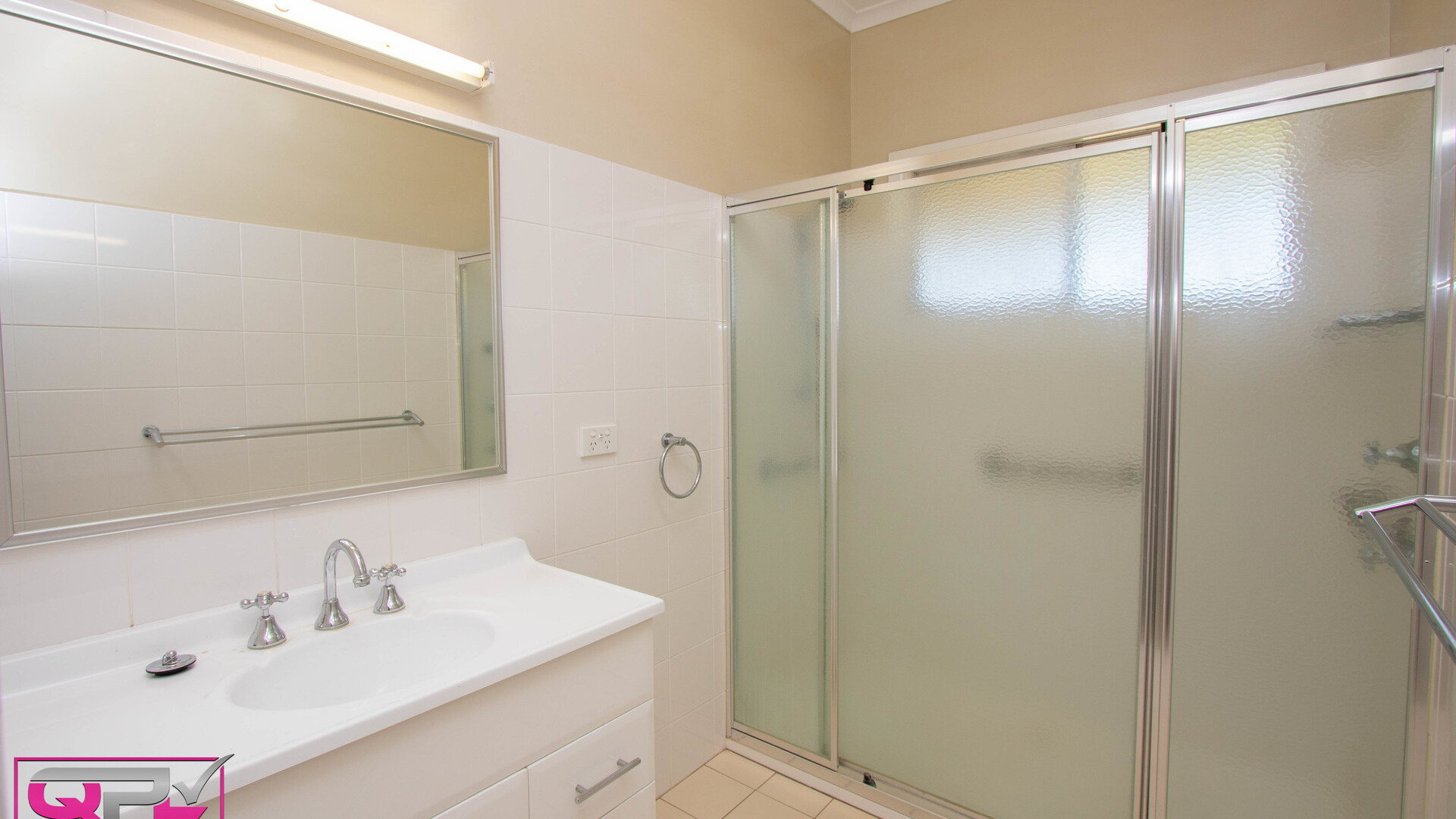 77 Polaris Street, Temora NSW 2666 - photo 8