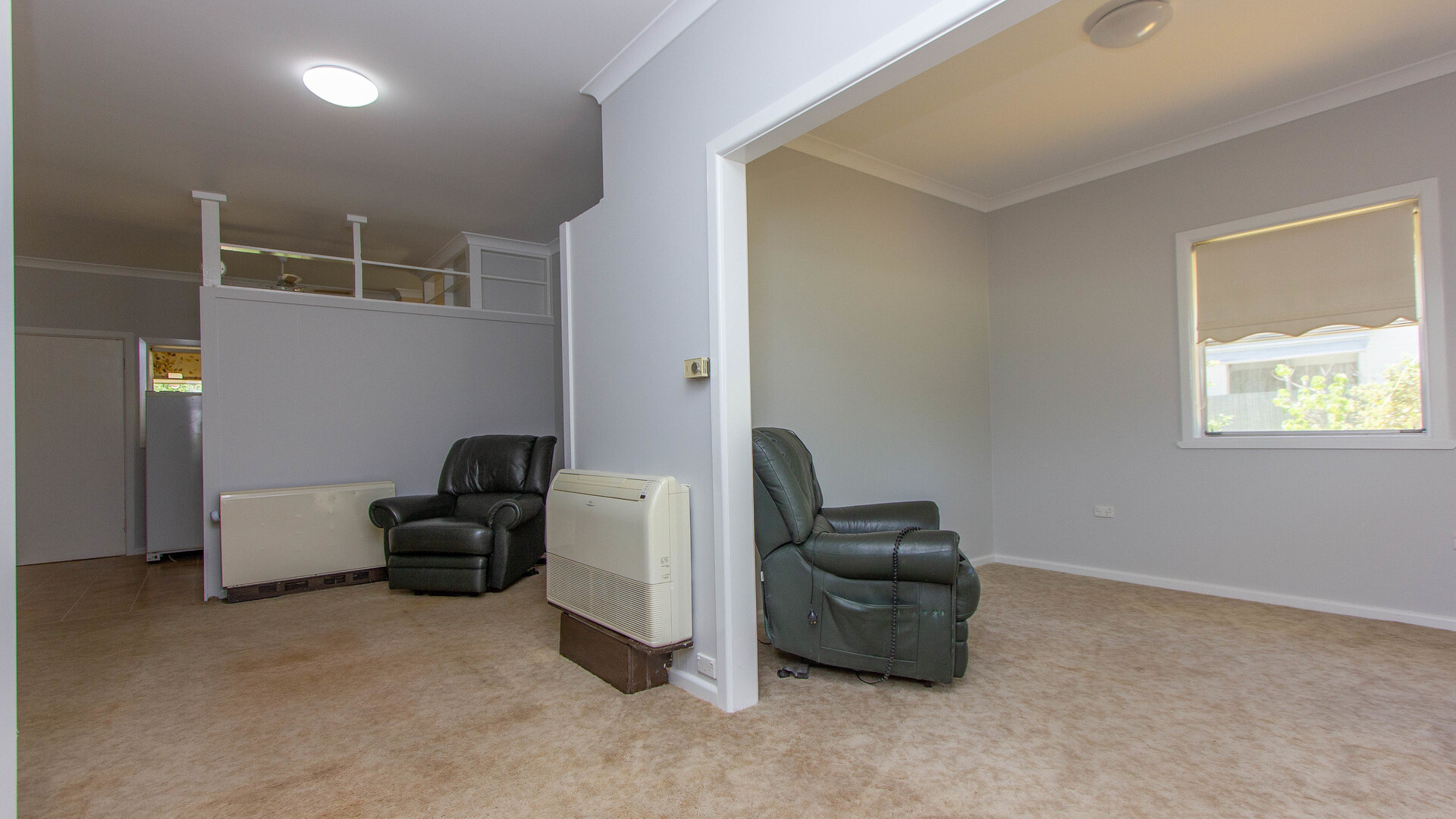 11 Larmer Street, Narrandera NSW 2700 - photo 3