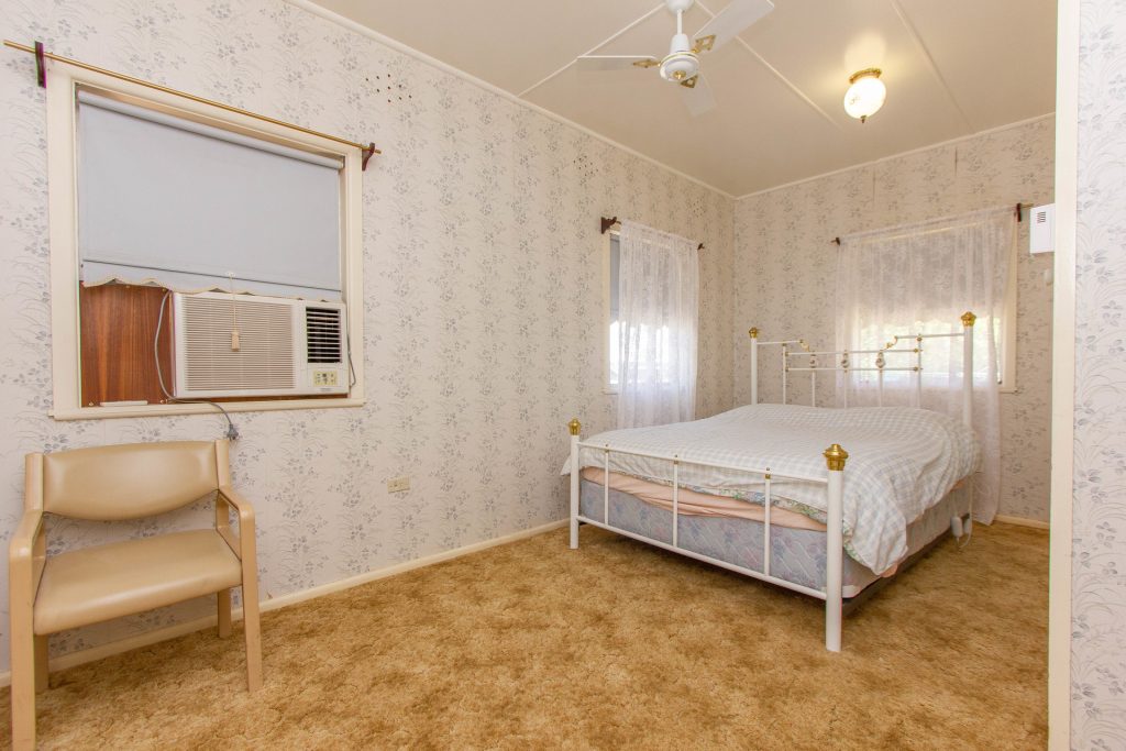 11 Larmer Street, Narrandera NSW 2700 - photo 6