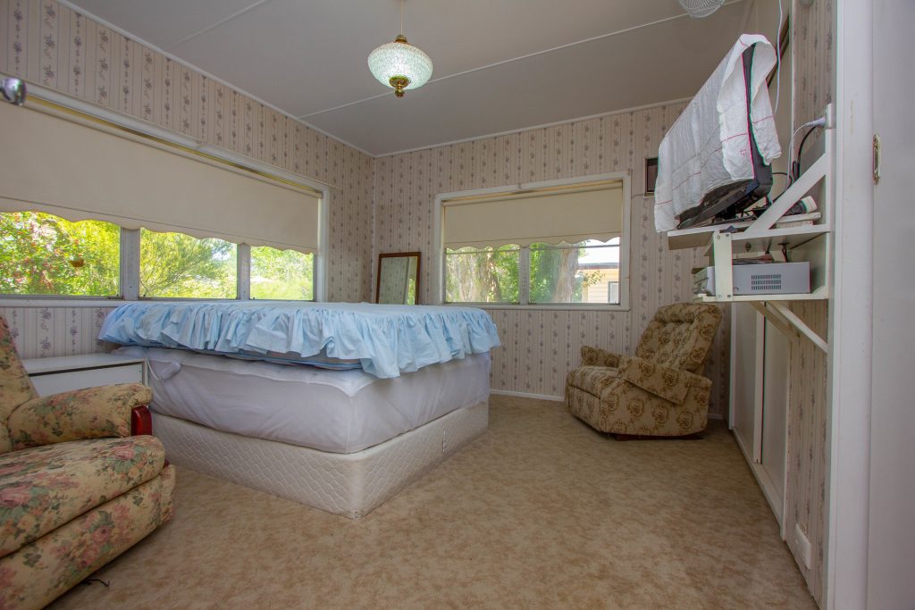 11 Larmer Street, Narrandera NSW 2700 - photo 7