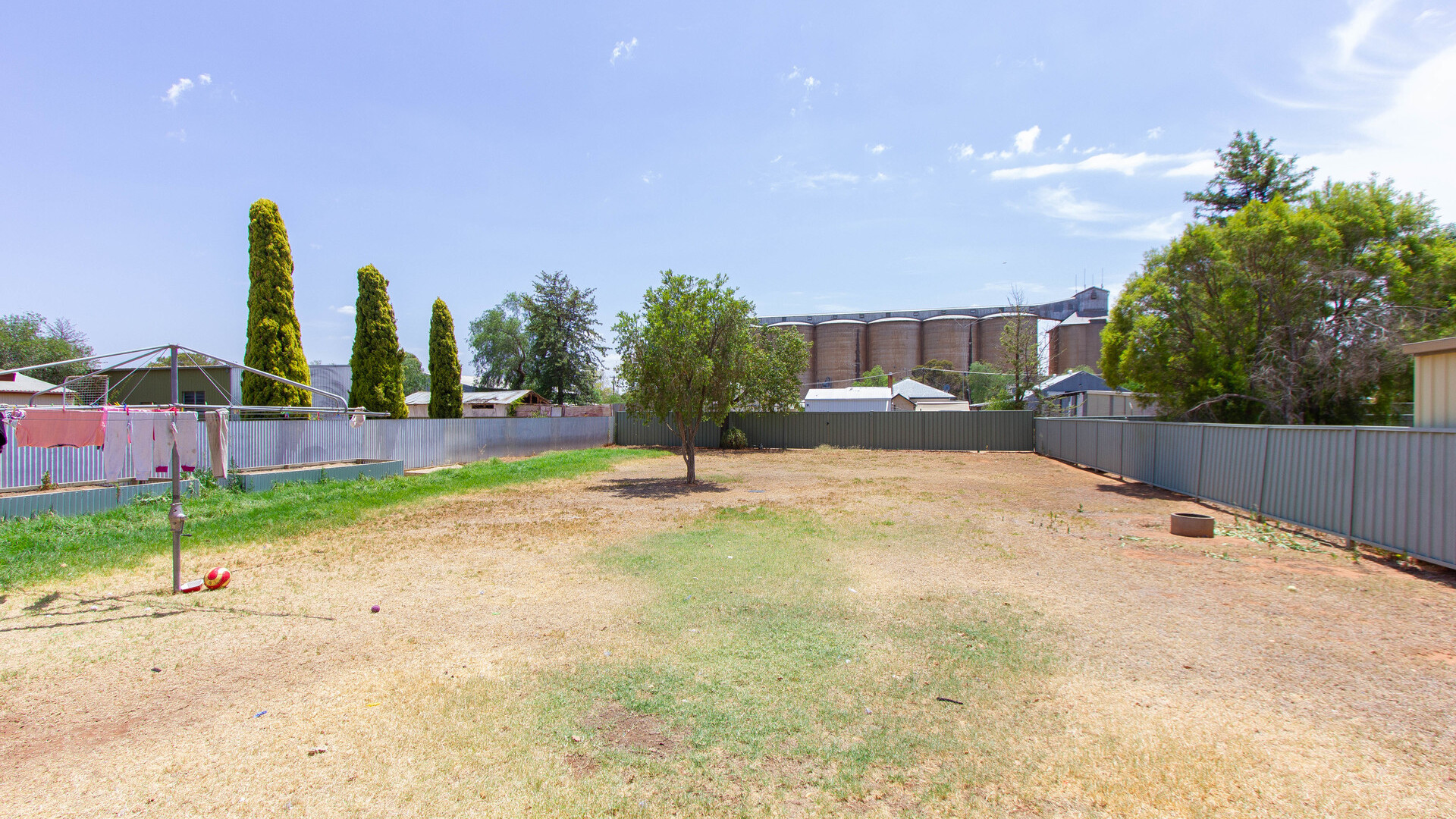 85 Bendee Street, Barellan NSW 2665 - photo 12
