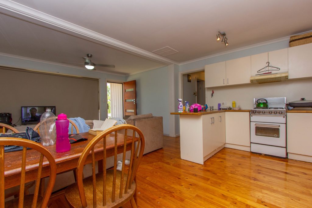 85 Bendee Street, Barellan NSW 2665 - photo 3