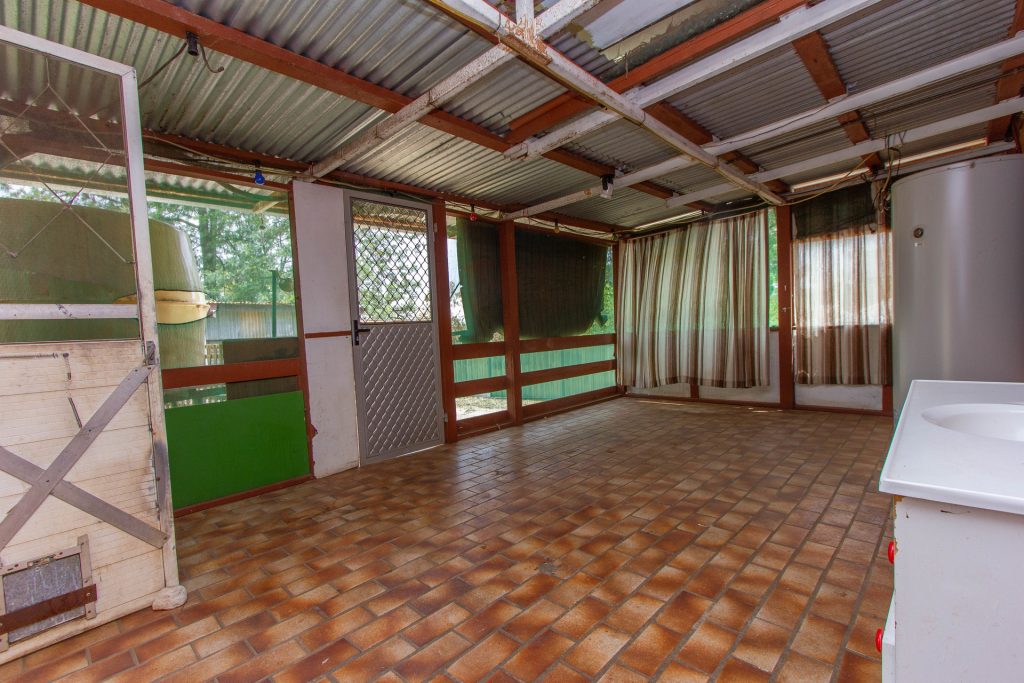 4 Midgeon Street, Narrandera NSW 2700 - photo 11