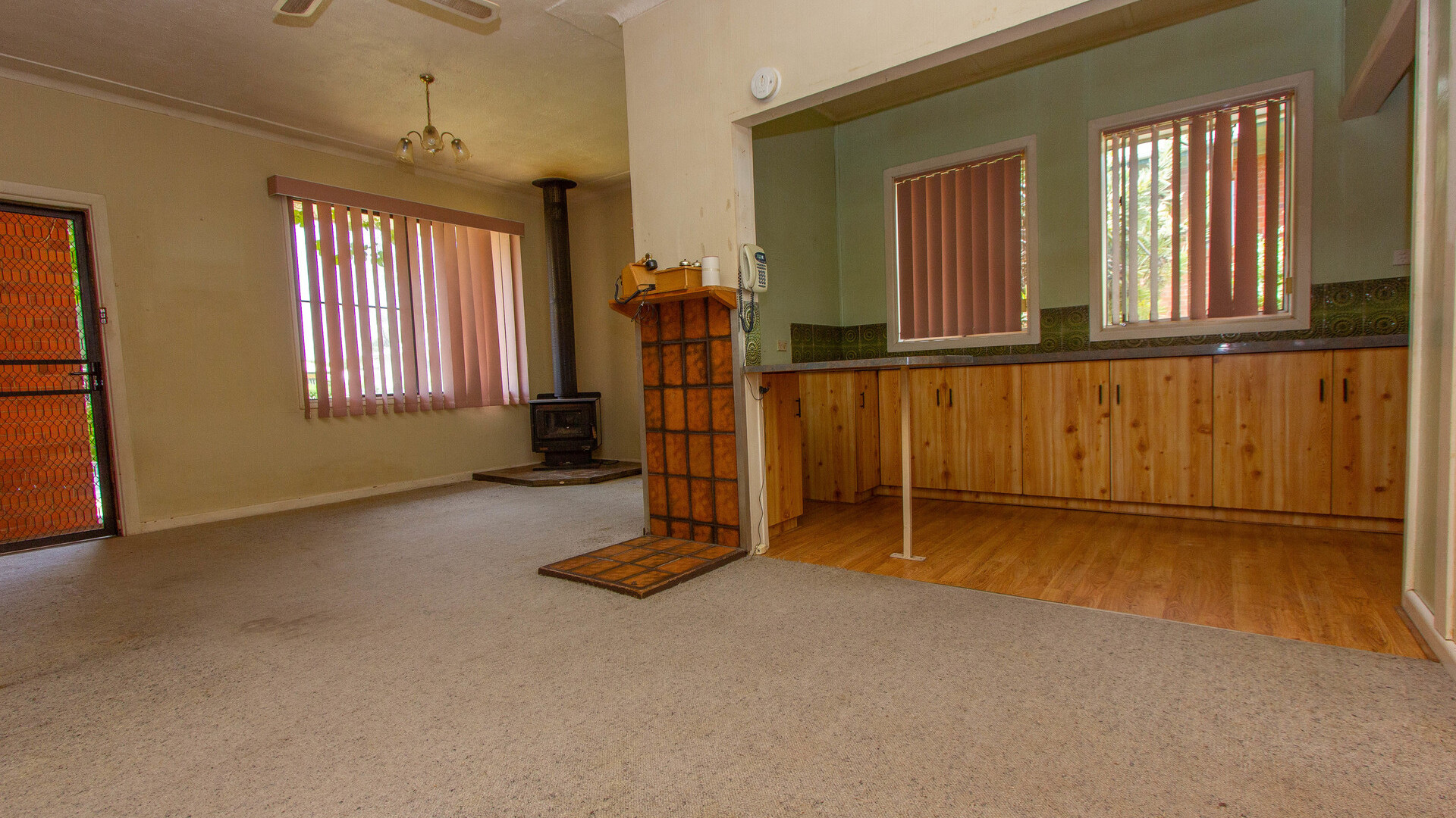 4 Midgeon Street, Narrandera NSW 2700 - photo 3