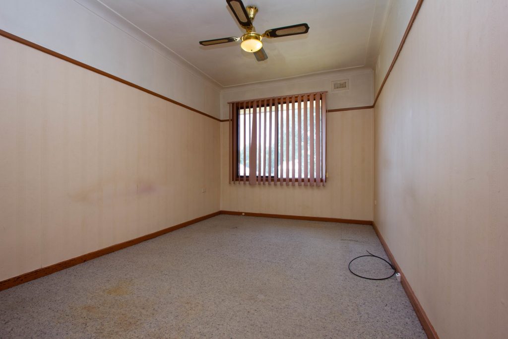 4 Midgeon Street, Narrandera NSW 2700 - photo 5