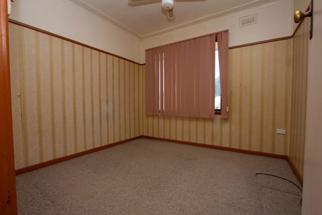 4 Midgeon Street, Narrandera NSW 2700 - photo 6