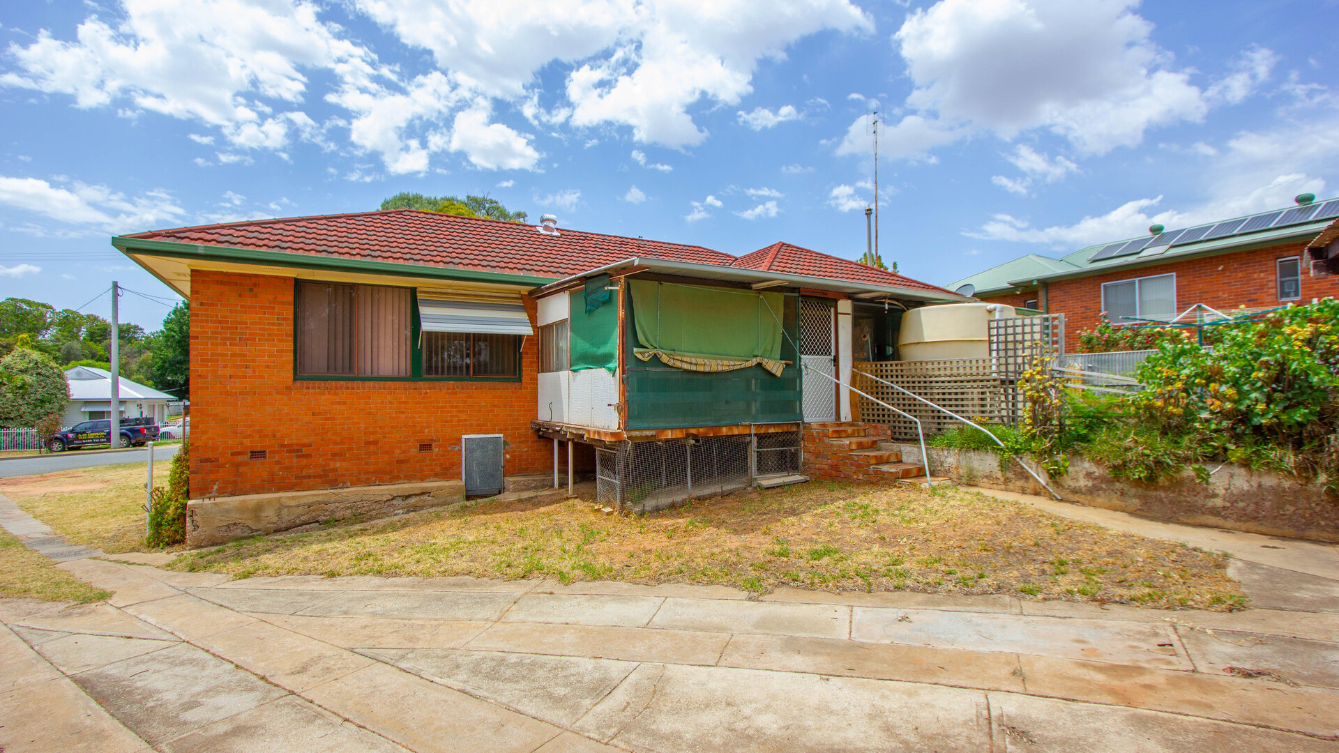 4 Midgeon Street, Narrandera NSW 2700 - photo 10